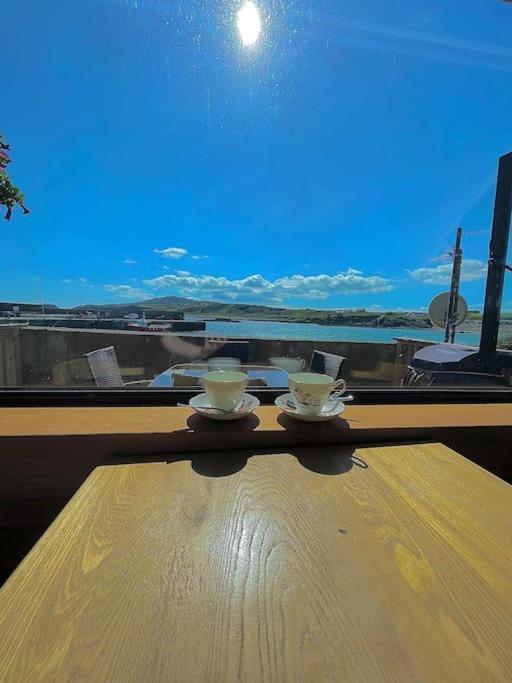 Cosy Portmor Log Cabin- Sea Views, Deck & Relaxation Malin Head 外观 照片