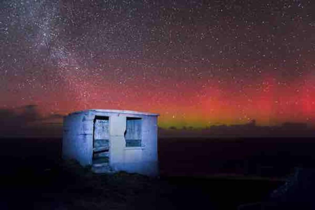 Cosy Portmor Log Cabin- Sea Views, Deck & Relaxation Malin Head 外观 照片